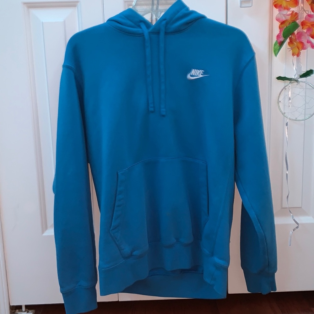 Blue Nike sweatshirt